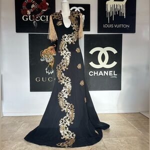 NWOT Evening Gown in Black & Gold